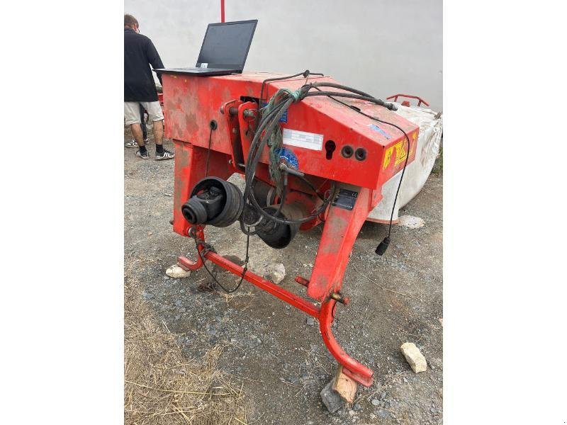 Mähwerk van het type Kuhn GMD3110FF, Gebrauchtmaschine in ANTIGNY (Foto 7)