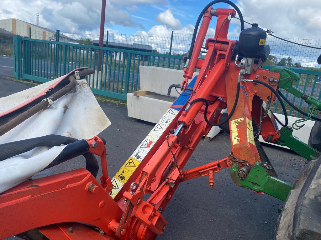 Mähwerk del tipo Kuhn GMD350FF, Gebrauchtmaschine In MAURIAC (Immagine 9)