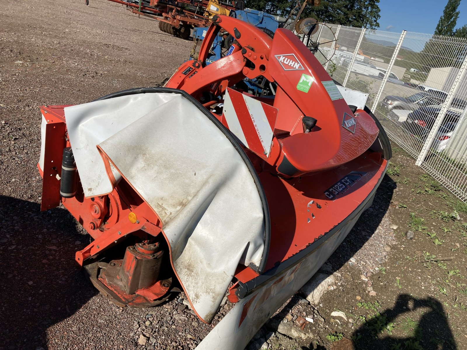 Mähwerk tip Kuhn KUHN FC 312 DF FRONTALE, Gebrauchtmaschine in AUTUN (Poză 4)