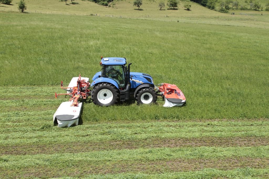 Mähwerk van het type Kuhn Kuhn GMD 8730 TRIPLE + 3525, Gebrauchtmaschine in FRESNAY LE COMTE (Foto 1)