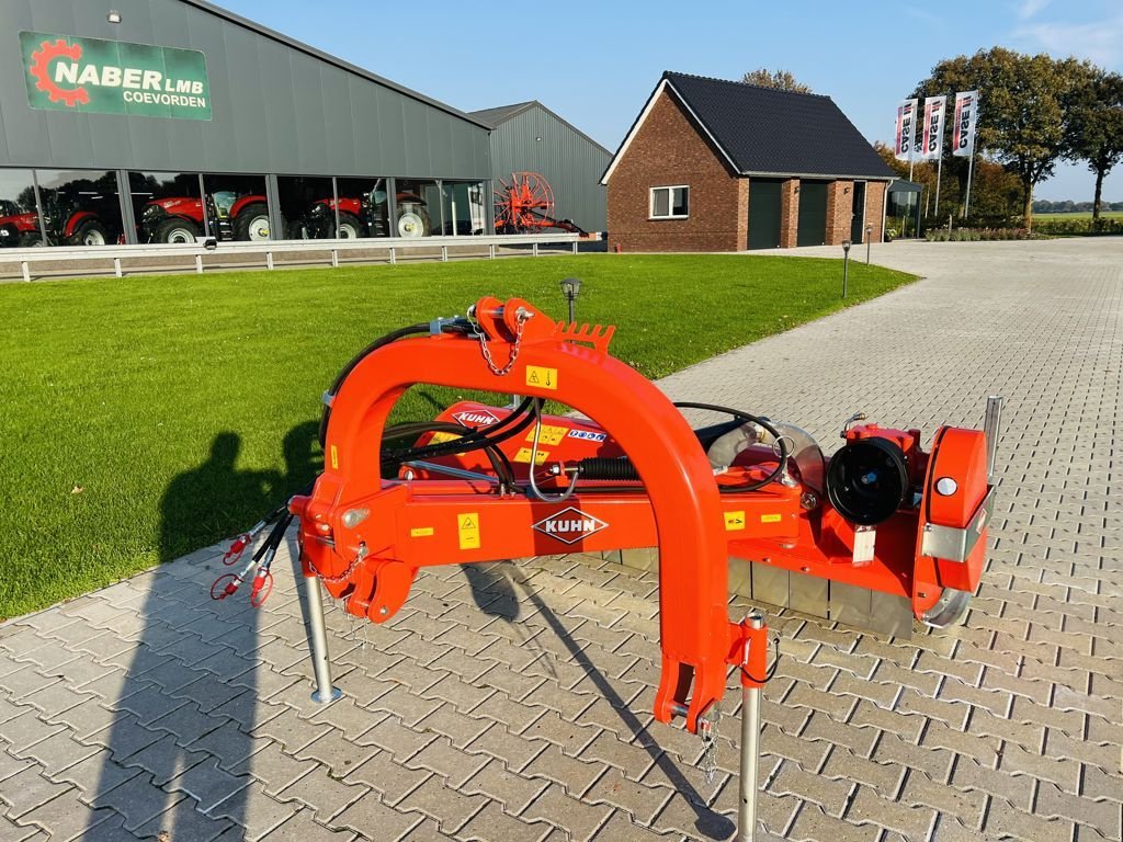 Mähwerk van het type Kuhn TBE 242 klepelmaaier, Neumaschine in Coevorden (Foto 2)