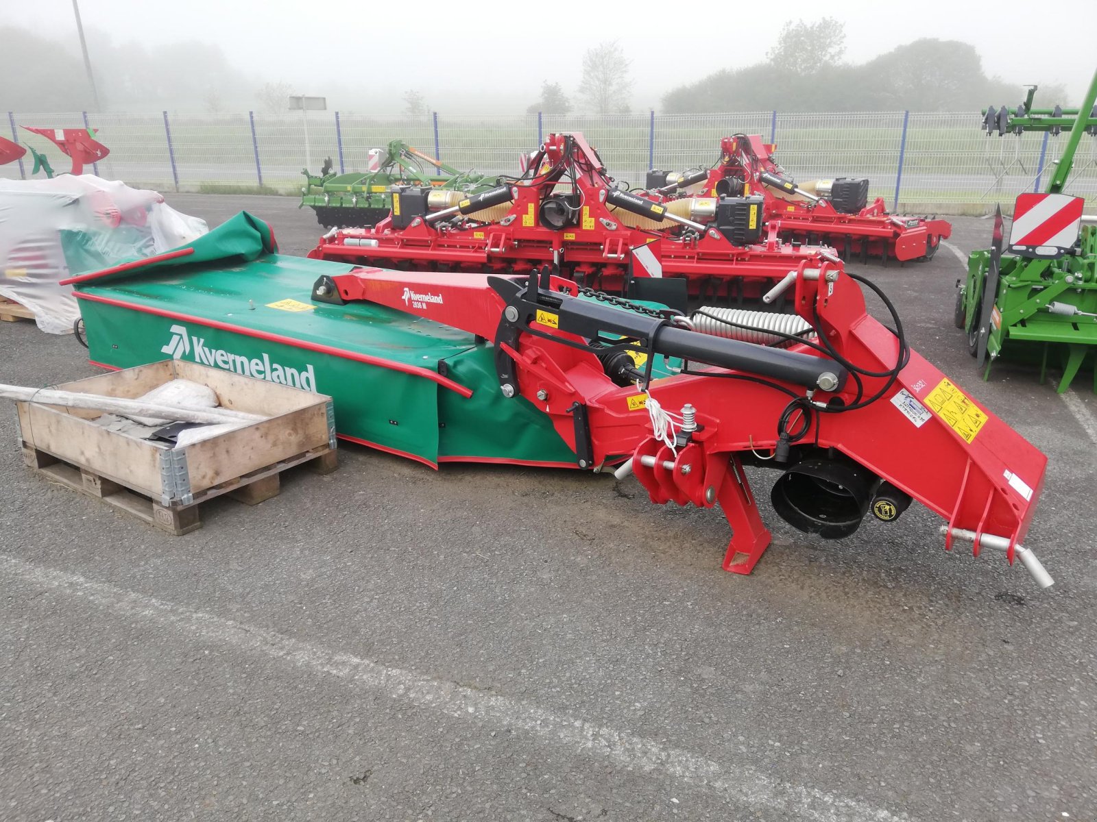 Mähwerk van het type Kverneland TA 2836, Gebrauchtmaschine in TREMEUR (Foto 1)