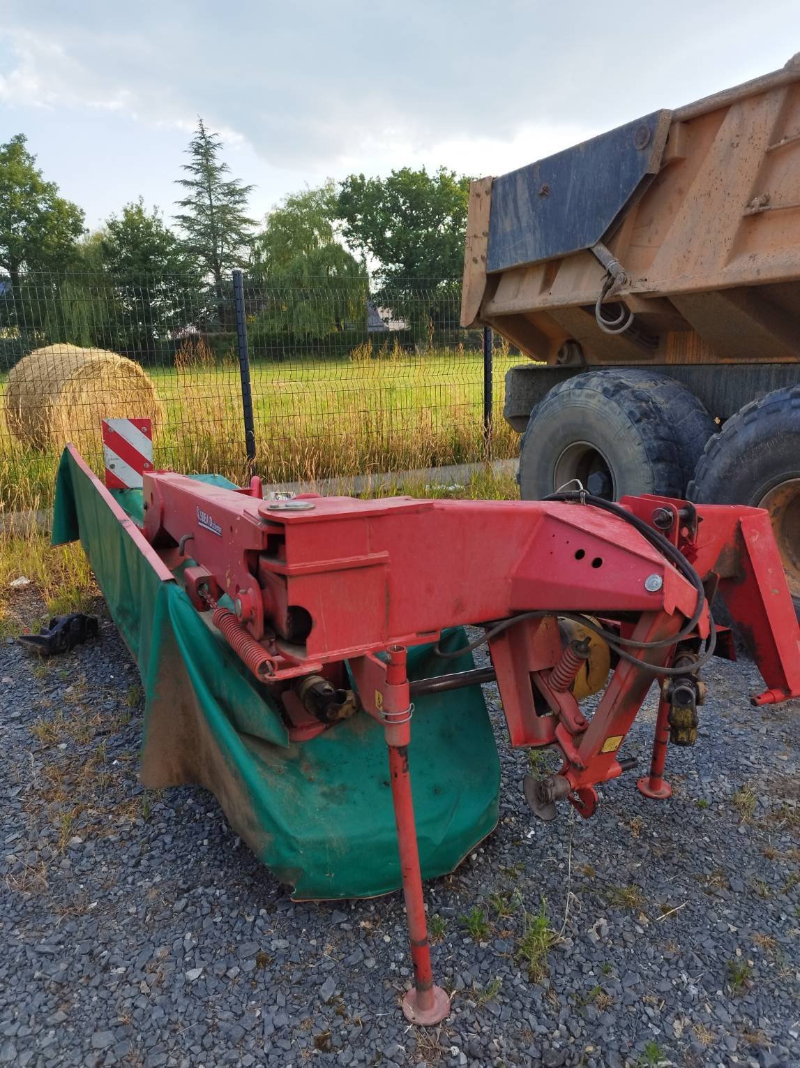 Mähwerk tip Kverneland TAARUP 2532, Gebrauchtmaschine in Le Horps (Poză 3)