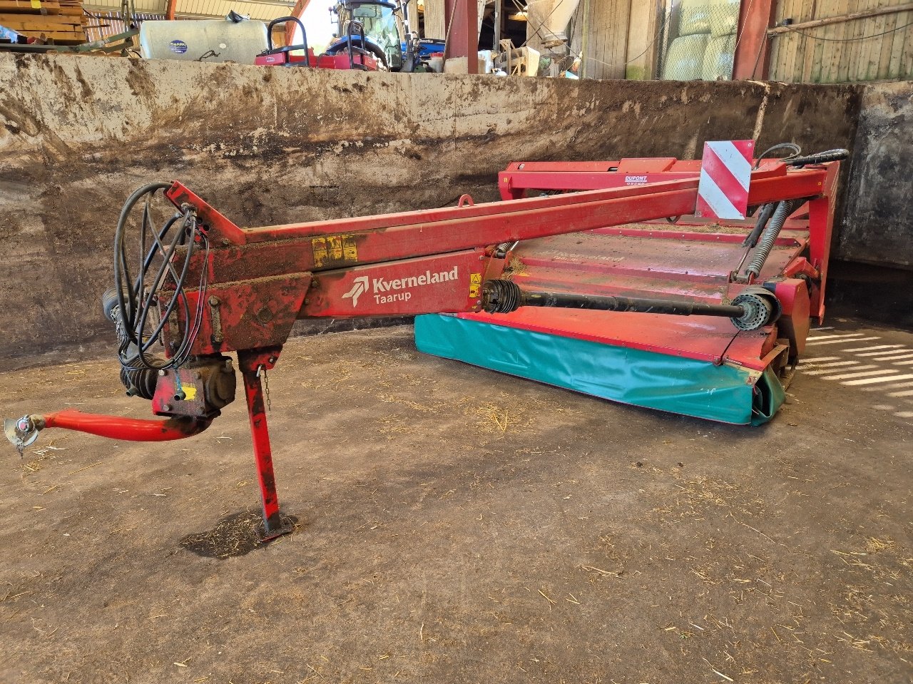 Mähwerk van het type Kverneland Taarup 4232 lt, Gebrauchtmaschine in MANDRES-SUR-VAIR (Foto 1)