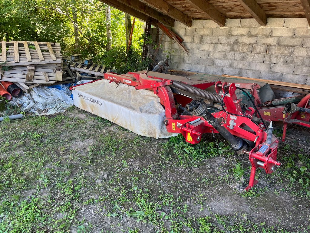 Mähwerk des Typs Lely SPLENDIMO 240 MC, Gebrauchtmaschine in VERNOUX EN VIVARAIS (Bild 2)