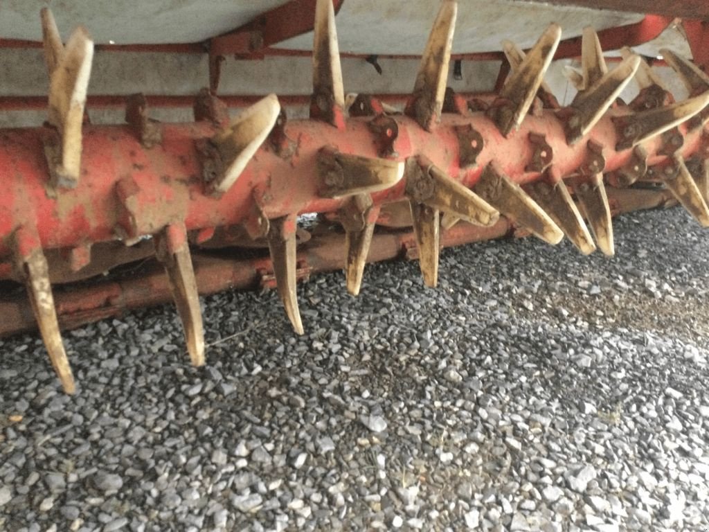 Mähwerk van het type Lely SPLENDIMO 320 MC, Gebrauchtmaschine in Vogelsheim (Foto 3)