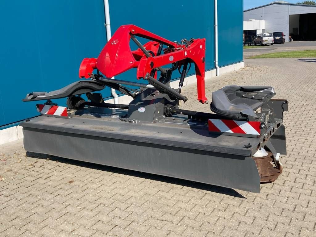 Mähwerk Türe ait Massey Ferguson DM 367, Gebrauchtmaschine içinde Gorredijk (resim 8)