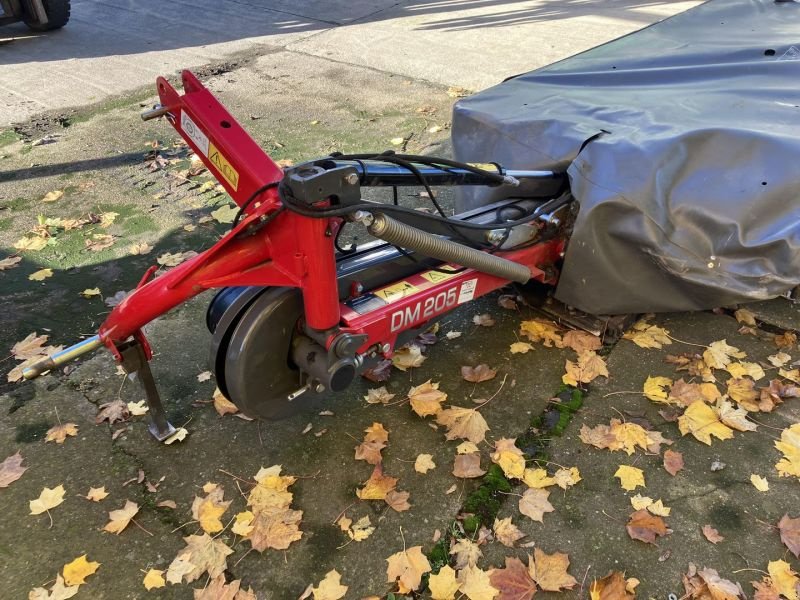 Mähwerk Türe ait Massey Ferguson H DM 205, Gebrauchtmaschine içinde Wurzen (resim 2)