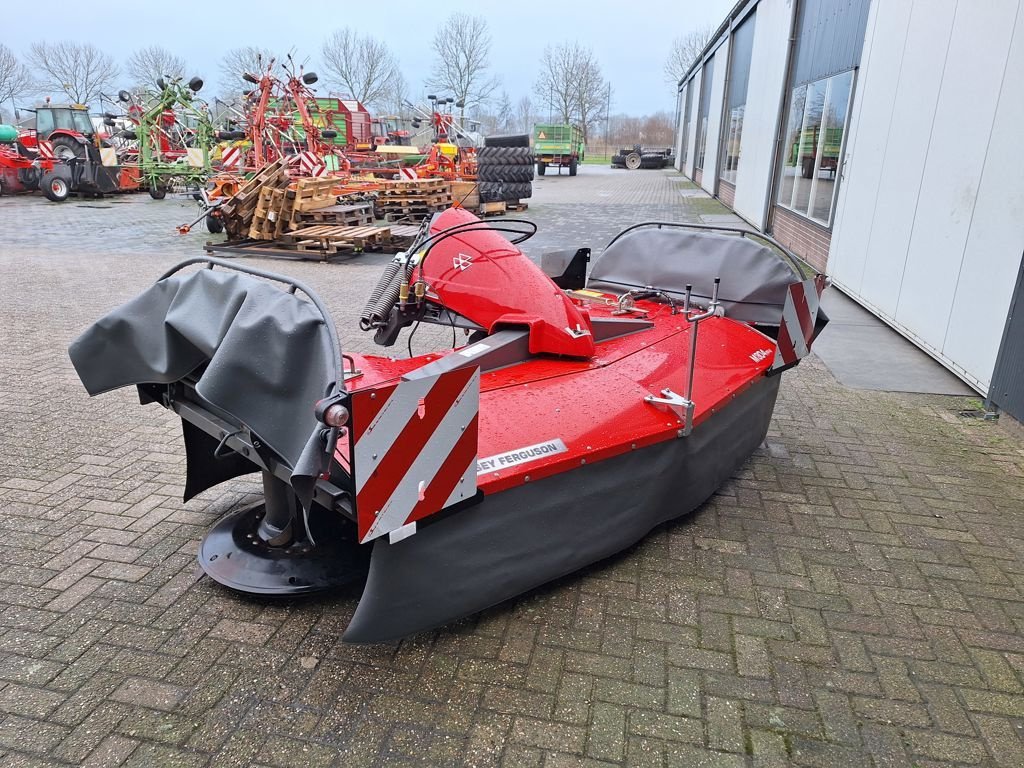 Mähwerk van het type Massey Ferguson M 304 FP-V, Gebrauchtmaschine in MARIENHEEM (Foto 5)