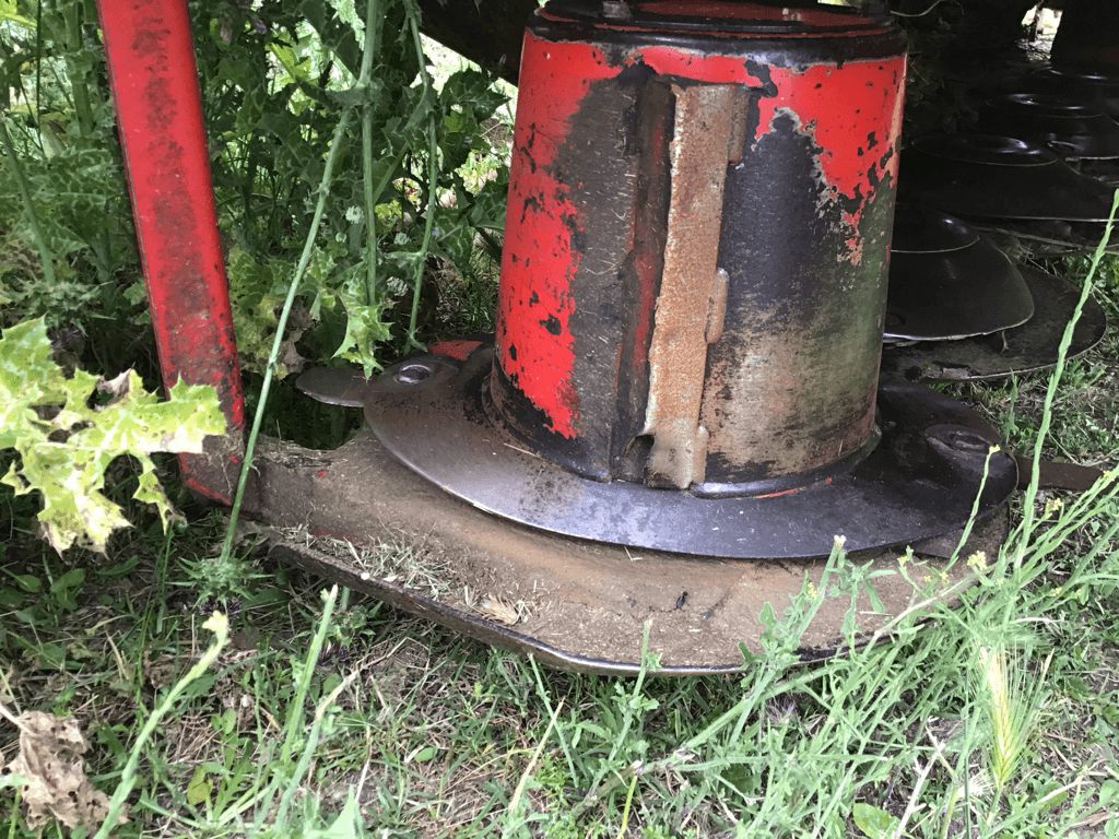 Mähwerk van het type Pöttinger FAUCHEUSE, Gebrauchtmaschine in SAINT ANDIOL (Foto 4)