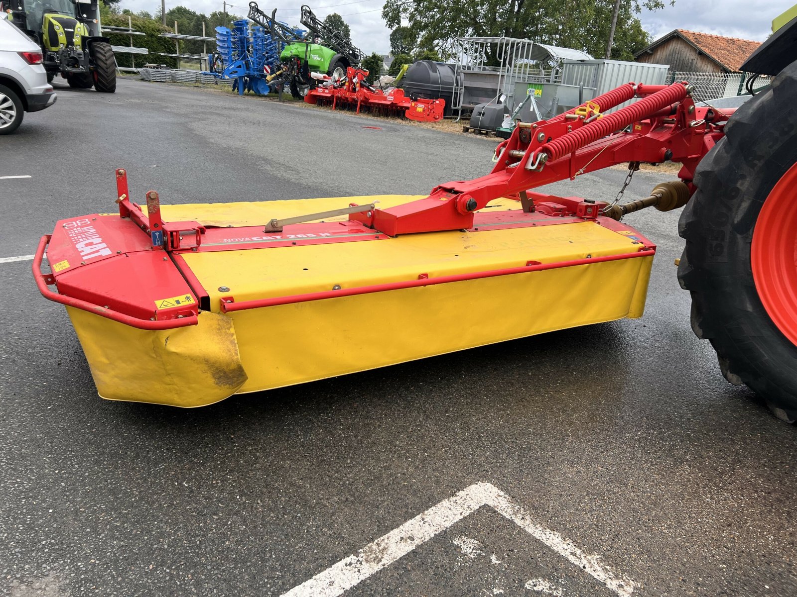 Mähwerk des Typs Pöttinger NOVACAT 265 H, Gebrauchtmaschine in Moulins (Bild 3)