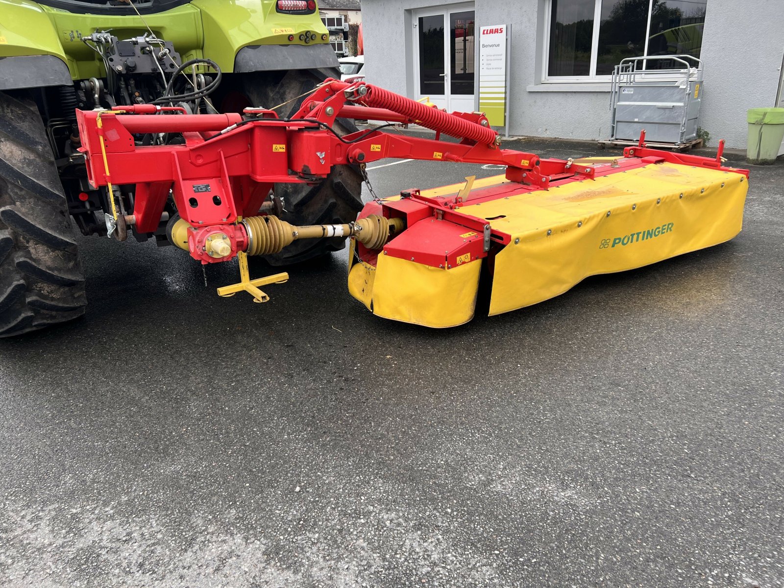 Mähwerk des Typs Pöttinger NOVACAT 265 H, Gebrauchtmaschine in Moulins (Bild 7)