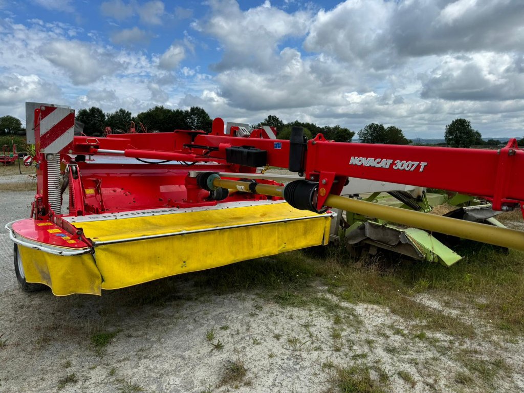 Mähwerk des Typs Pöttinger Novacat 3007T -, Gebrauchtmaschine in GUERET (Bild 1)