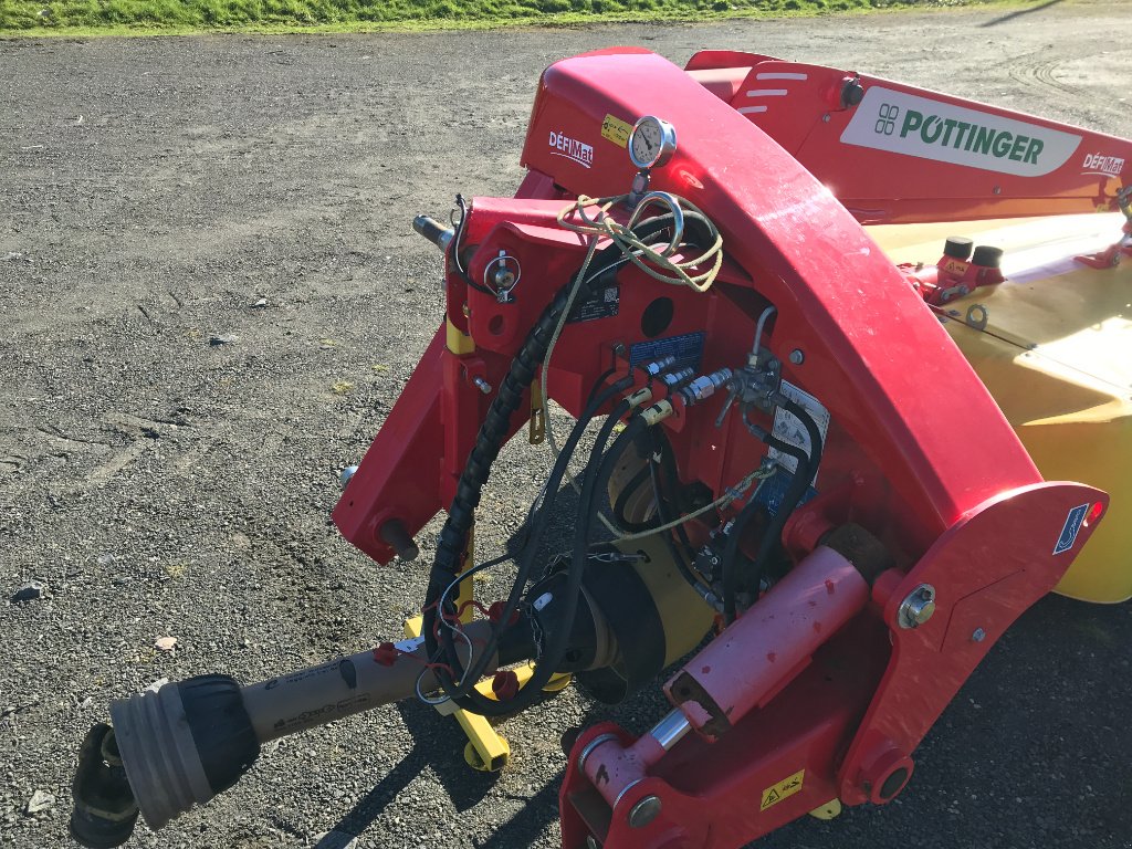 Mähwerk tip Pöttinger NOVACAT 352 DESTOCKAGE, Gebrauchtmaschine in UZERCHE (Poză 7)