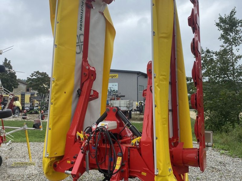 Mähwerk des Typs Pöttinger NOVACAT V 9200, Neumaschine in Senftenbach (Bild 1)