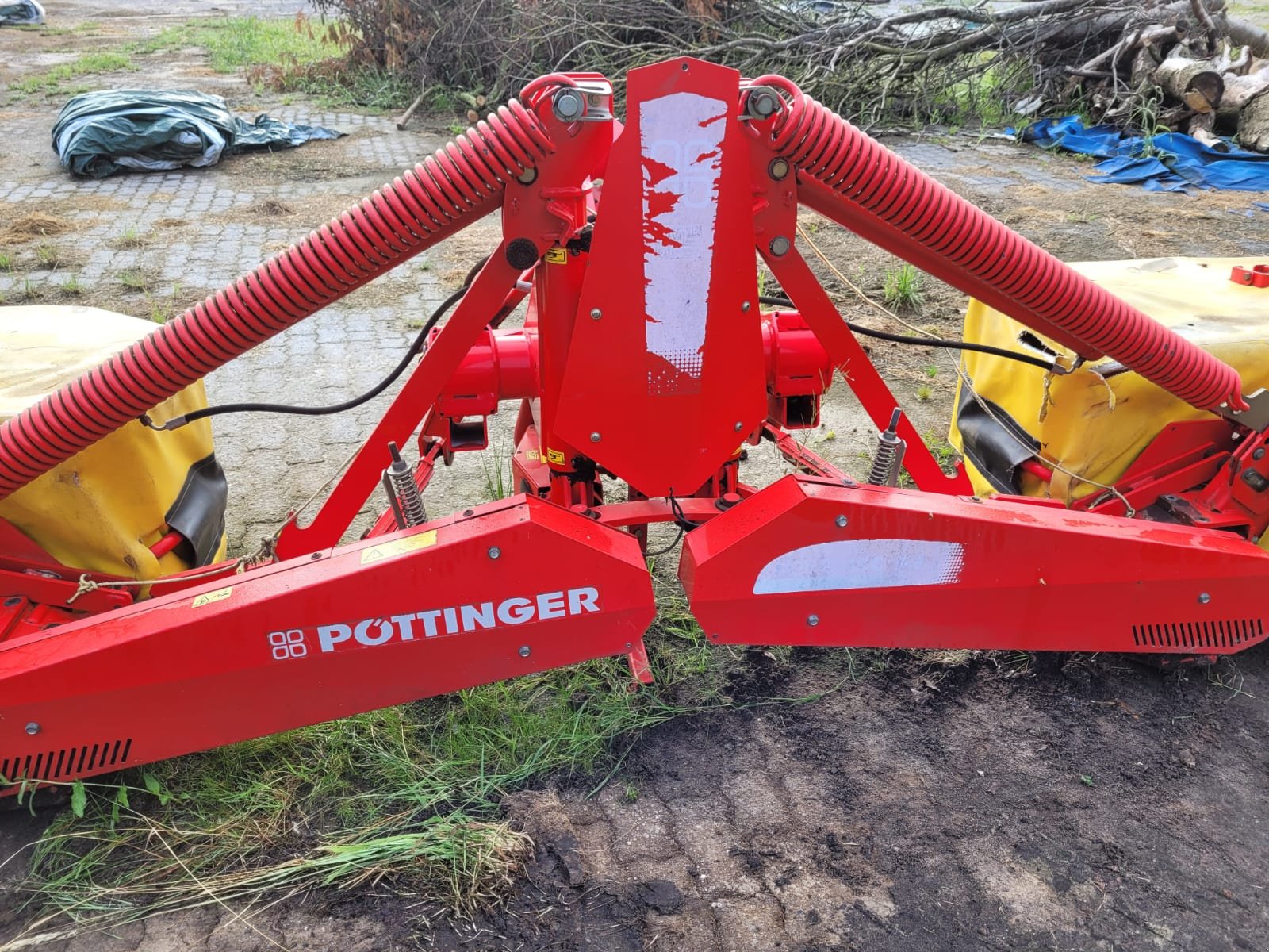 Mähwerk van het type Pöttinger Novadisc 900, Gebrauchtmaschine in Grasberg (Foto 3)