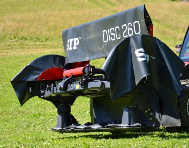 Mähwerk van het type SIP Frontmähwerk 260F Alp, Vorführmaschine in Burgkirchen (Foto 9)