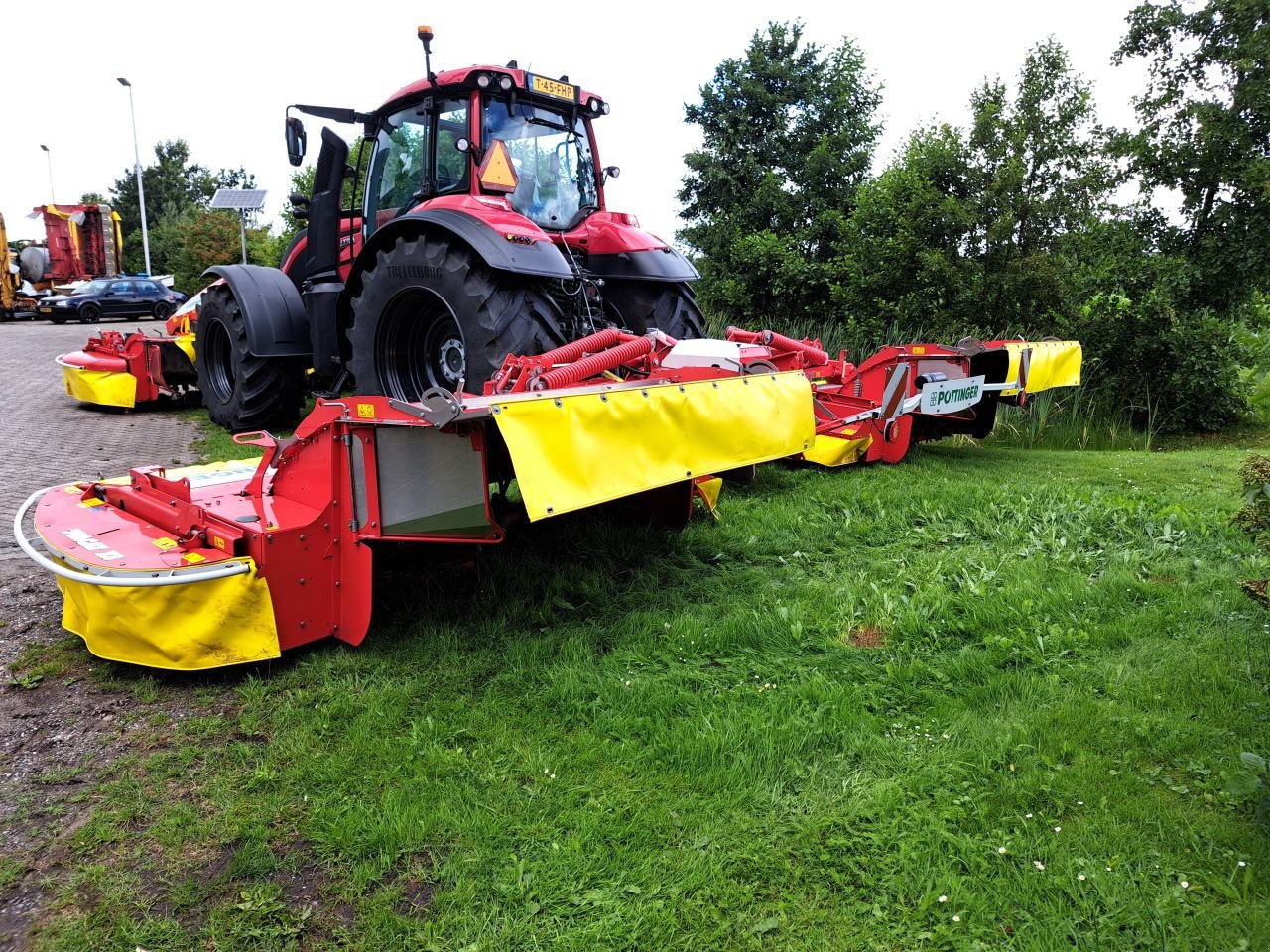 Mähwerk typu Sonstige P&ouml;ttinger Novacat X8 ED, Gebrauchtmaschine w Oosterwolde (Zdjęcie 2)