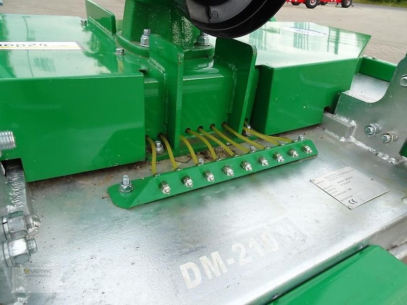 Mähwerk του τύπου Vemac Sichelmähwerk Mähwerk Mulcher Sichelmulcher Rasenmäher Mäher DM210N 210cm, Neumaschine σε Sülzetal OT Osterweddingen (Φωτογραφία 13)