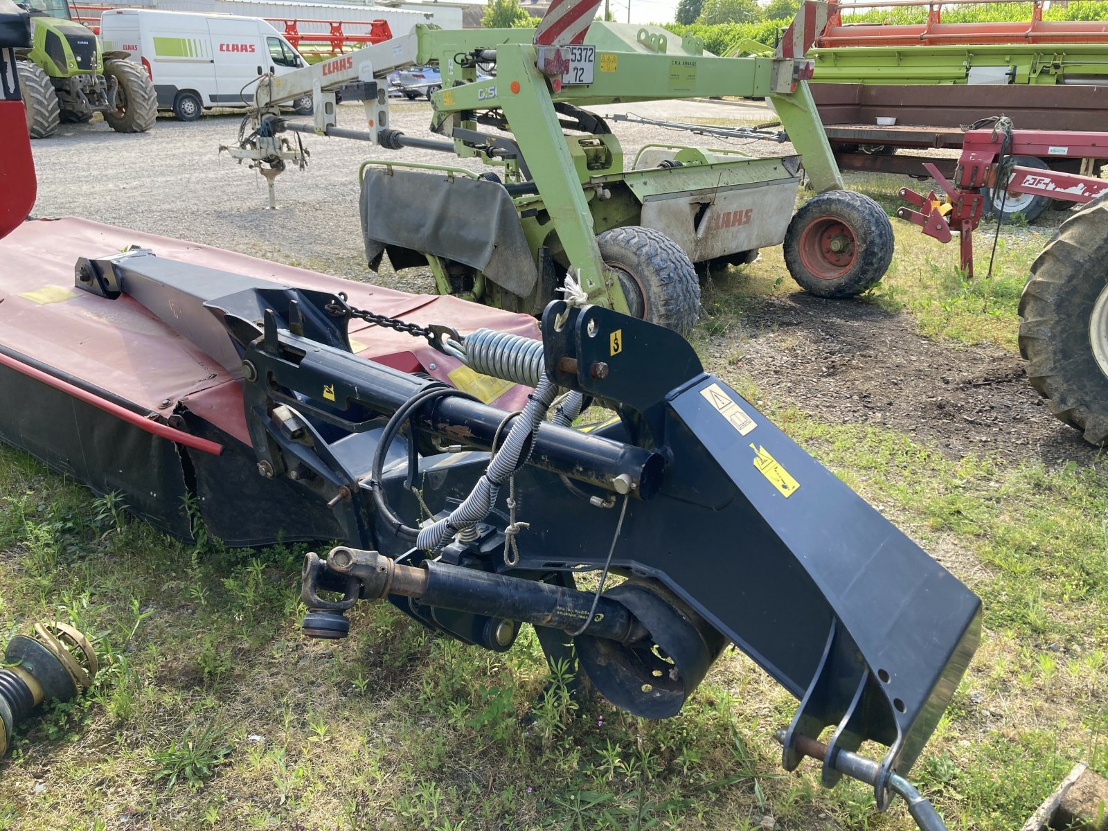 Mähwerk del tipo Vicon FAUCHEUSE EXTRA 436 H, Gebrauchtmaschine en ST CLEMENT DE LA PLACE (Imagen 3)