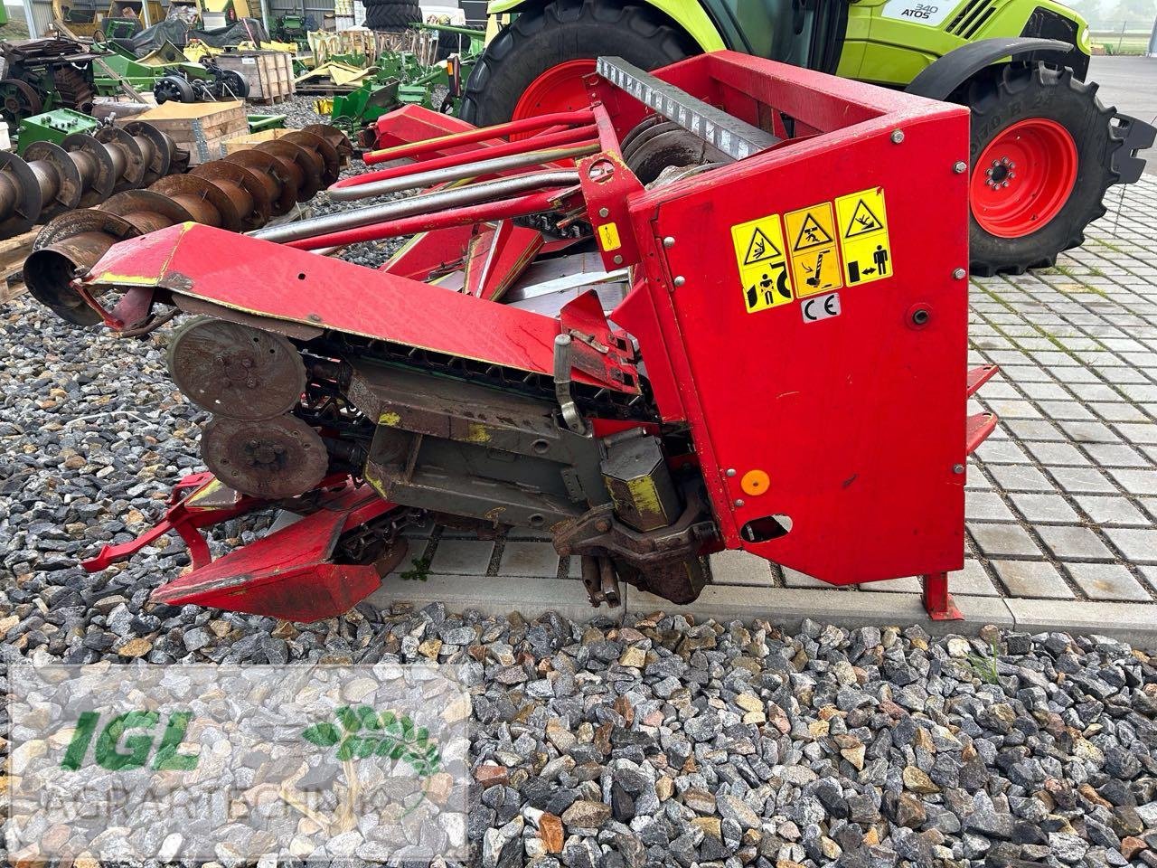 Maisgebiß van het type CLAAS Maisgebiss 6 Reiher Claas mit Case Aufnahme, Gebrauchtmaschine in Nabburg (Foto 3)