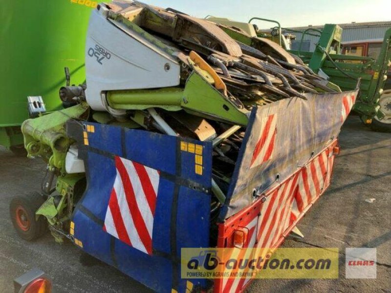 Maisgebiß des Typs CLAAS ORBIS 750 3T AB-AUCTION, Gebrauchtmaschine in Cham (Bild 2)