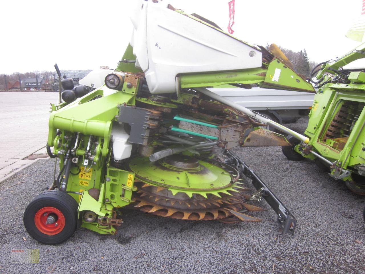 Maisgebiß des Typs CLAAS ORBIS 750 AC AUTO CONTOUR, 10-reiher, für JAGUAR 800 – 900, Gebrauchtmaschine in Molbergen (Bild 3)