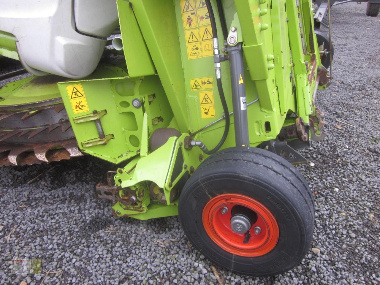 Maisgebiß du type CLAAS ORBIS 750 AC AUTO CONTOUR, 10-reiher, für JAGUAR 800 – 900, Gebrauchtmaschine en Molbergen (Photo 8)