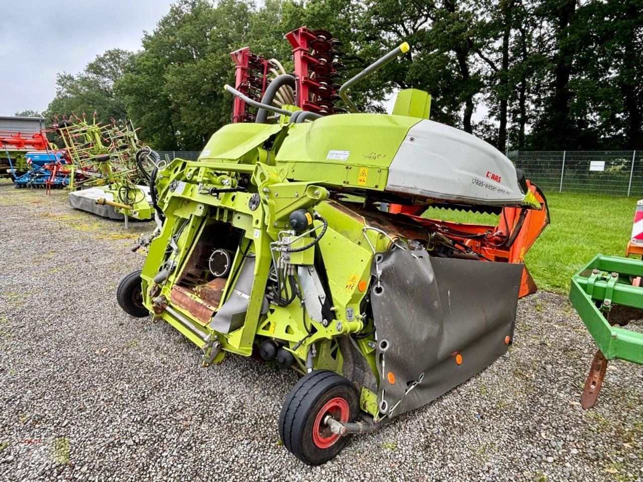 Maisgebiß des Typs CLAAS ORBIS 750 AC AUTO CONTOUR, 10-reiher, Transportsystem, für JAGUAR 800 - 900, Gebrauchtmaschine in Neerstedt (Bild 3)