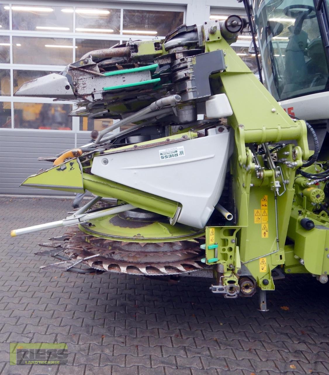 Maisgebiss van het type CLAAS ORBIS 750 AUTO CONTOUR, Gebrauchtmaschine in Homberg/Ohm - Maulbach (Foto 3)