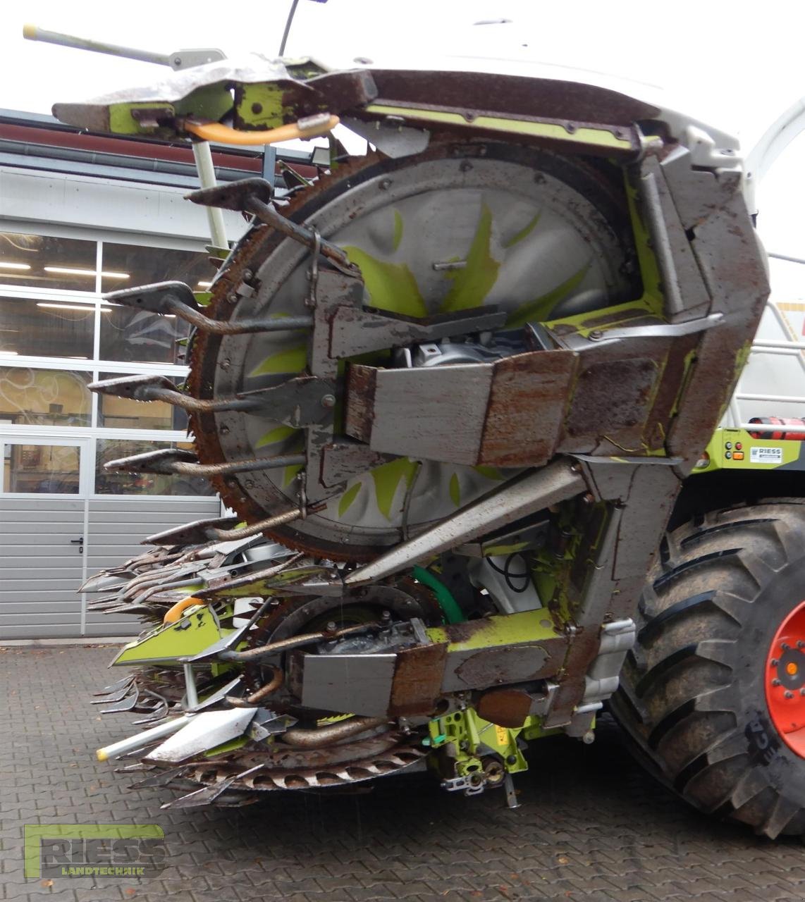 Maisgebiss van het type CLAAS ORBIS 750 AUTO CONTOUR, Gebrauchtmaschine in Homberg/Ohm - Maulbach (Foto 7)