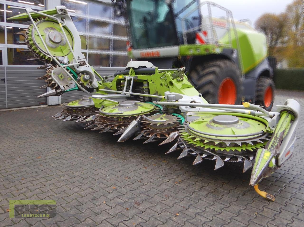 Maisgebiss van het type CLAAS ORBIS 750 AUTO CONTOUR, Gebrauchtmaschine in Homberg/Ohm - Maulbach (Foto 12)