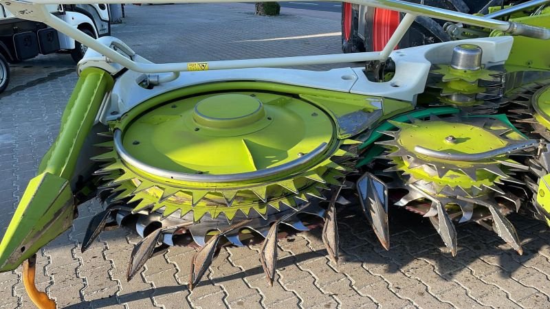 Maisgebiß del tipo CLAAS ORBIS 750 T, Gebrauchtmaschine en Birgland (Imagen 4)