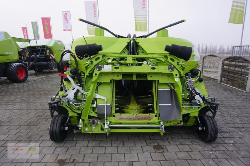Maisgebiß des Typs CLAAS ORBIS 750, Vorführmaschine in Töging am Inn (Bild 2)