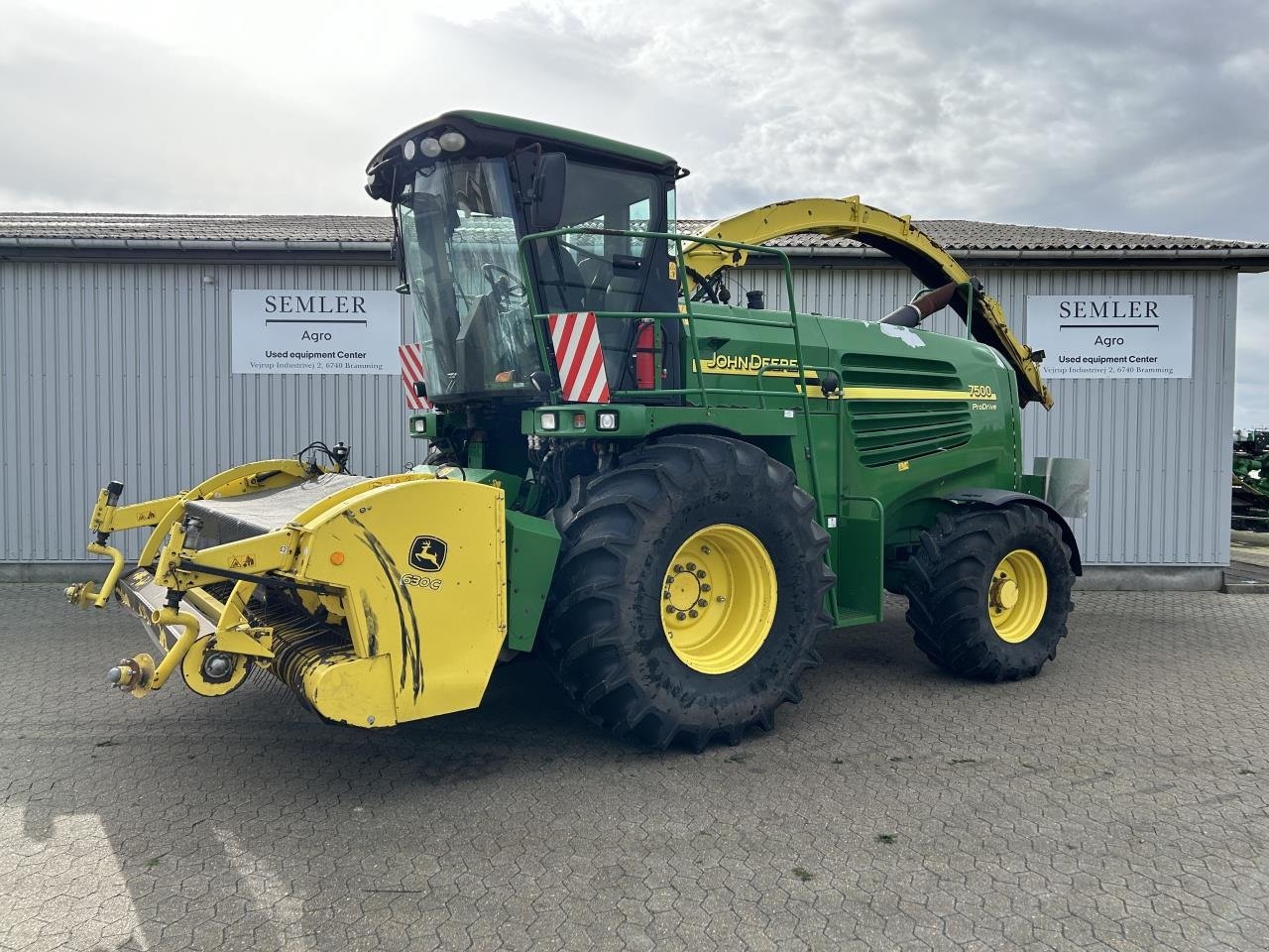 Maisgebiß типа John Deere 7500, Gebrauchtmaschine в Bramming (Фотография 1)