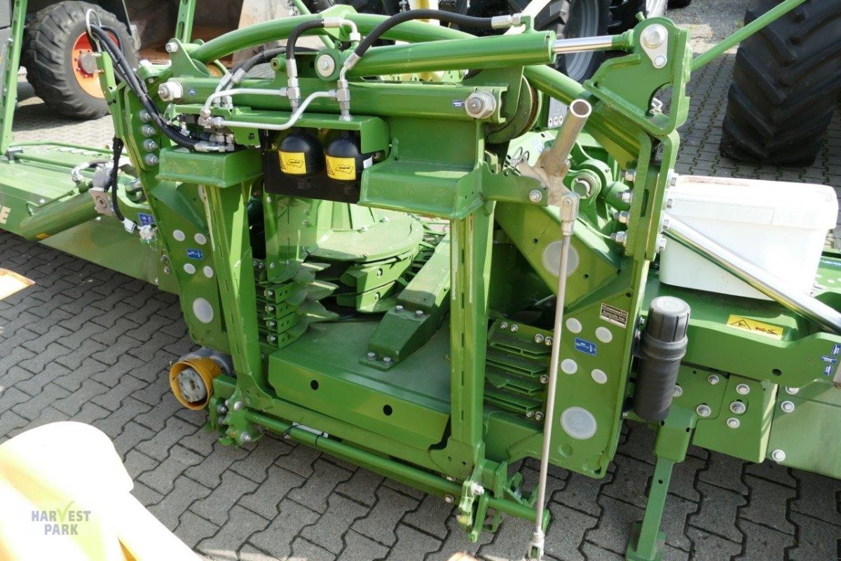 Maisgebiß van het type Krone Easy Collect 750-2FP, Neumaschine in Emsbüren (Foto 4)