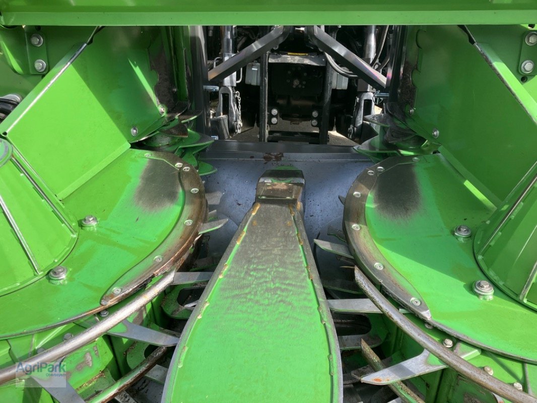 Maisgebiss of the type Krone EASYCOLLECT 600-2 FP, Neumaschine in Kirchdorf (Picture 5)