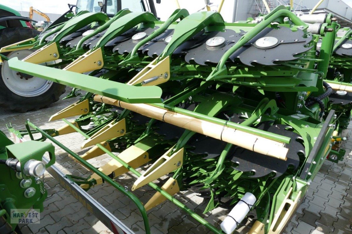 Maisgebiß des Typs Krone X-Collect 900-3, Neumaschine in Emsbüren (Bild 3)