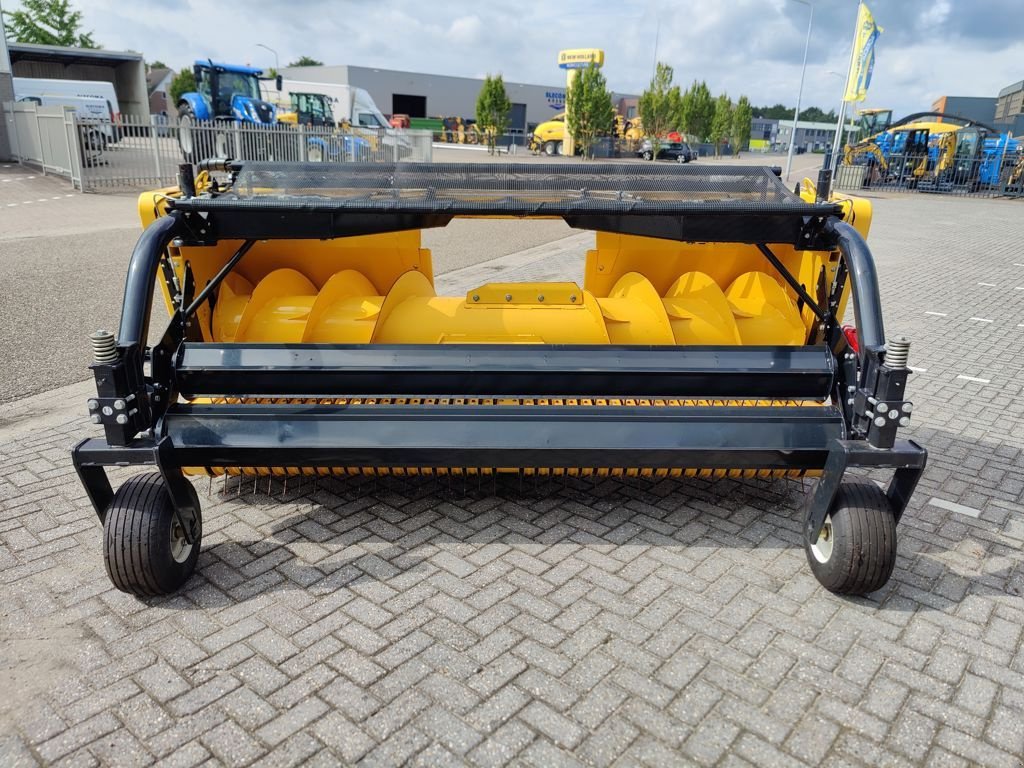 Maisgebiß van het type New Holland 300FP Gras Pick-up, Gebrauchtmaschine in BOEKEL (Foto 5)