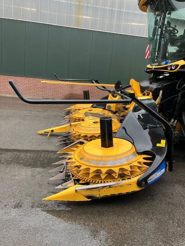 Maisgebiß of the type New Holland 600BFIE 8 Row Mais header, Gebrauchtmaschine in BOEKEL (Picture 2)