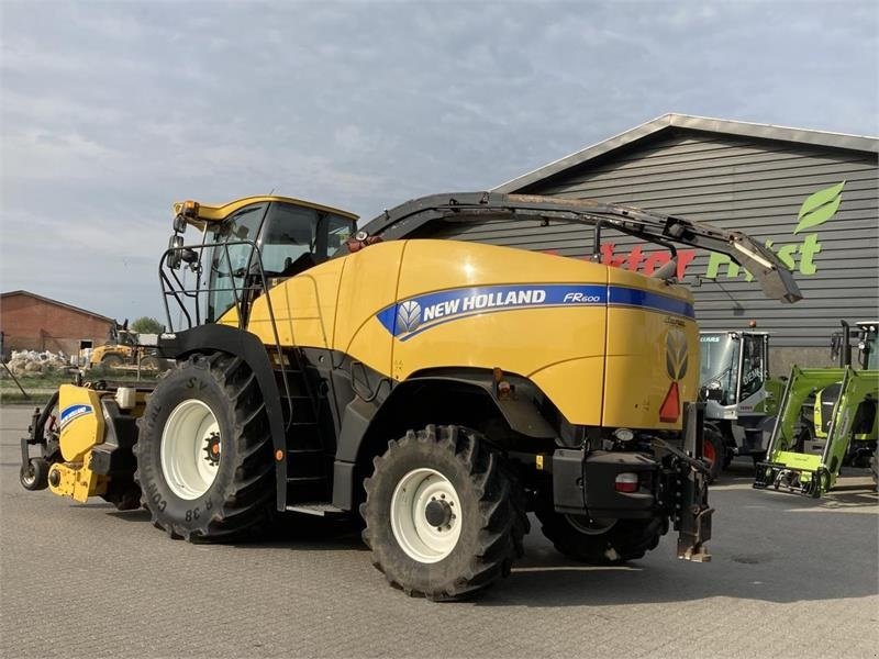 Maisgebiß van het type New Holland FR 600, Gebrauchtmaschine in Hinnerup (Foto 2)