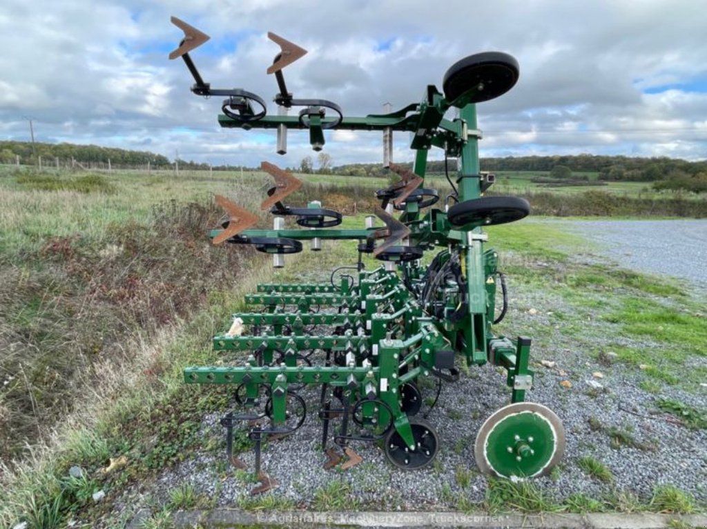 Maishackgerät del tipo Sonstige 4 RANGS, Gebrauchtmaschine en Lérouville (Imagen 4)