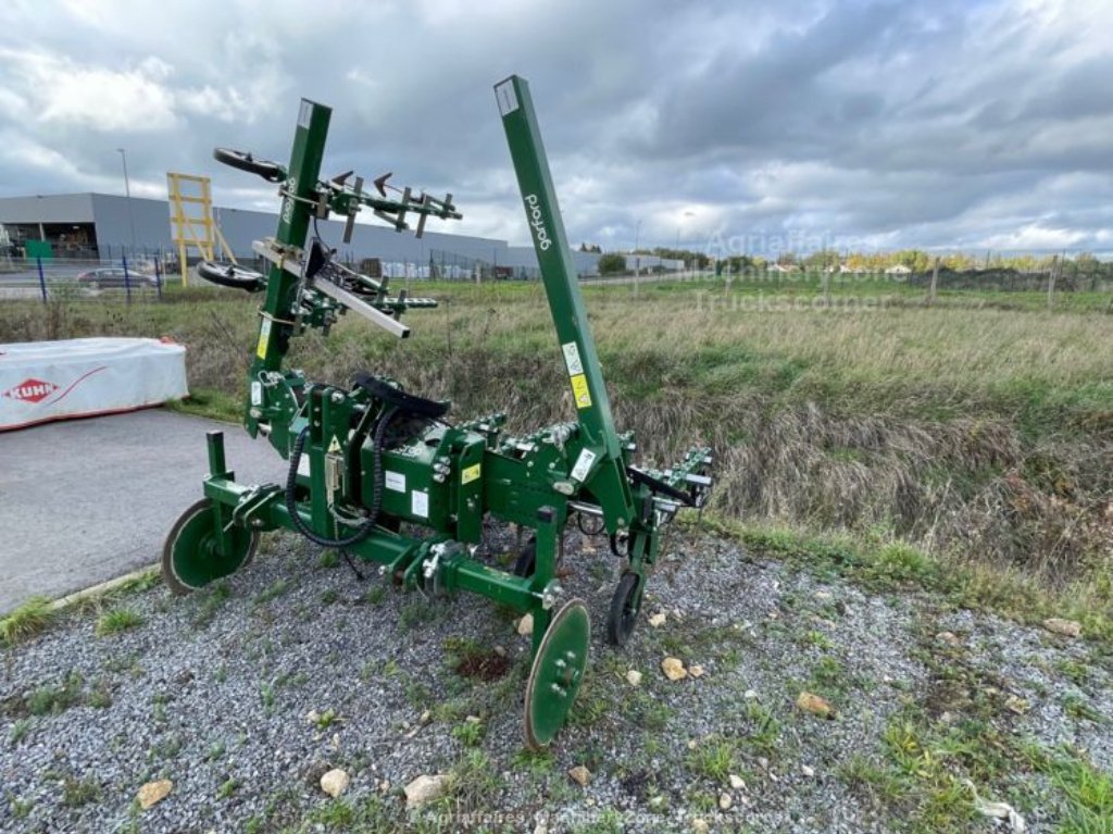 Maishackgerät del tipo Sonstige 4 RANGS, Gebrauchtmaschine en Lérouville (Imagen 3)