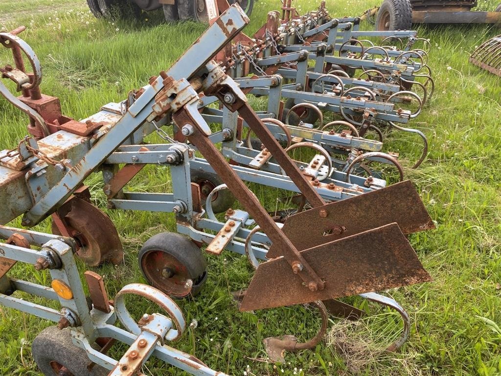 Maishackgerät tip Sonstige 8 rækket med plader til små afgrøder, Gebrauchtmaschine in øster ulslev (Poză 3)