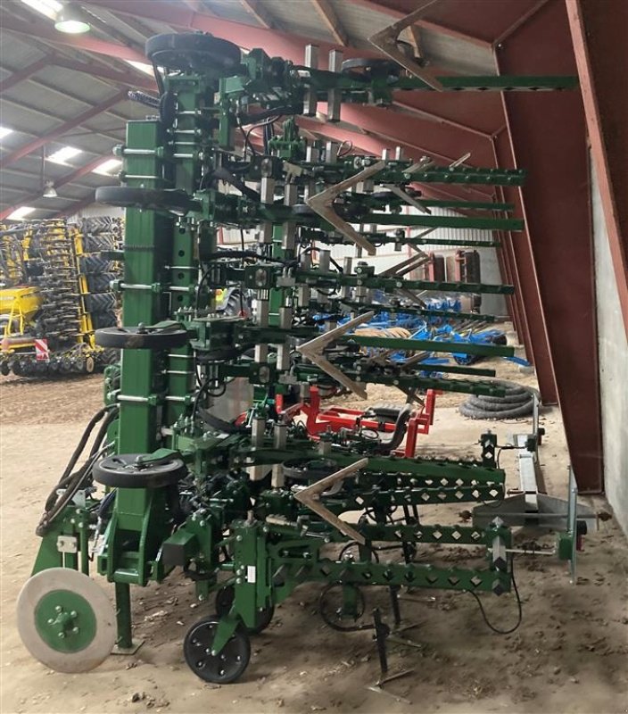 Maishackgerät del tipo Sonstige Robocrop guided hoe renser, Gebrauchtmaschine en Horsens (Imagen 2)