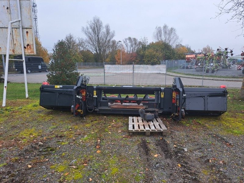 Maispflückvorsatz des Typs Capello Quasar R8 / Case, Gebrauchtmaschine in Gülzow-Prüzen OT Mühlengeez (Bild 5)