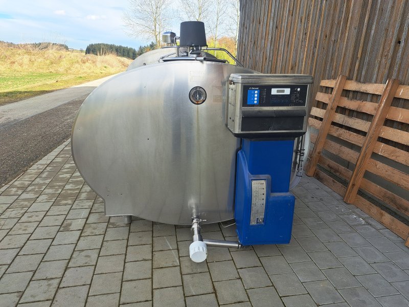 Milchkühltank des Typs Mueller O900 Milchkühltank, Gebrauchtmaschine in Schnaitsee (Bild 1)