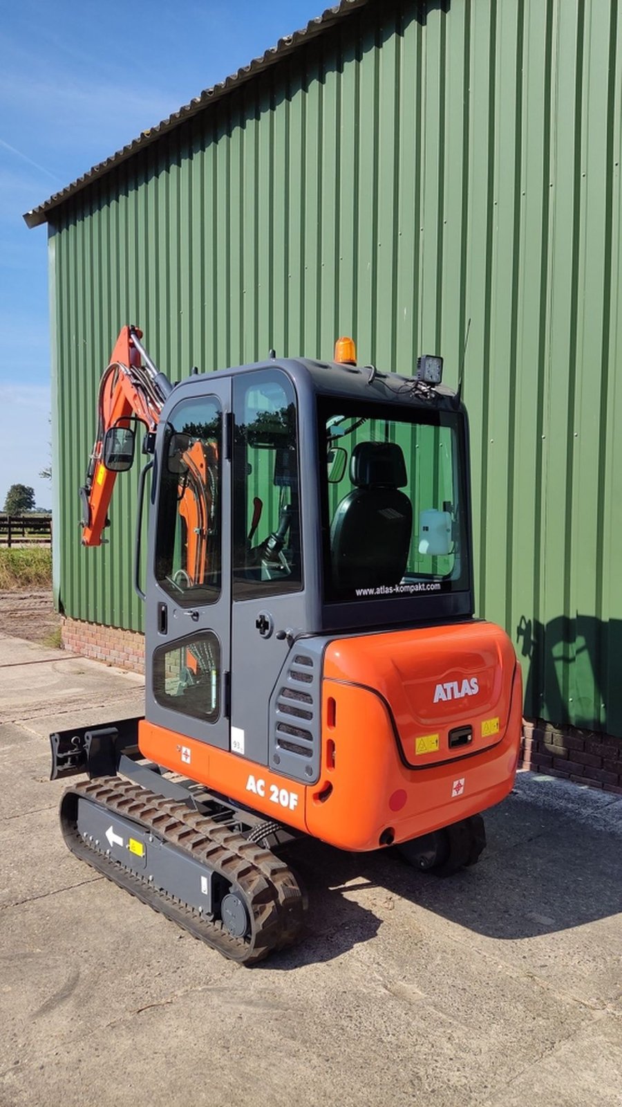 Minibagger of the type Atlas AC20F, Neumaschine in Oldebroek (Picture 2)