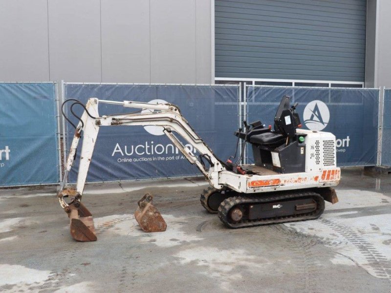 Minibagger des Typs Bobcat 220, Gebrauchtmaschine in Antwerpen (Bild 1)