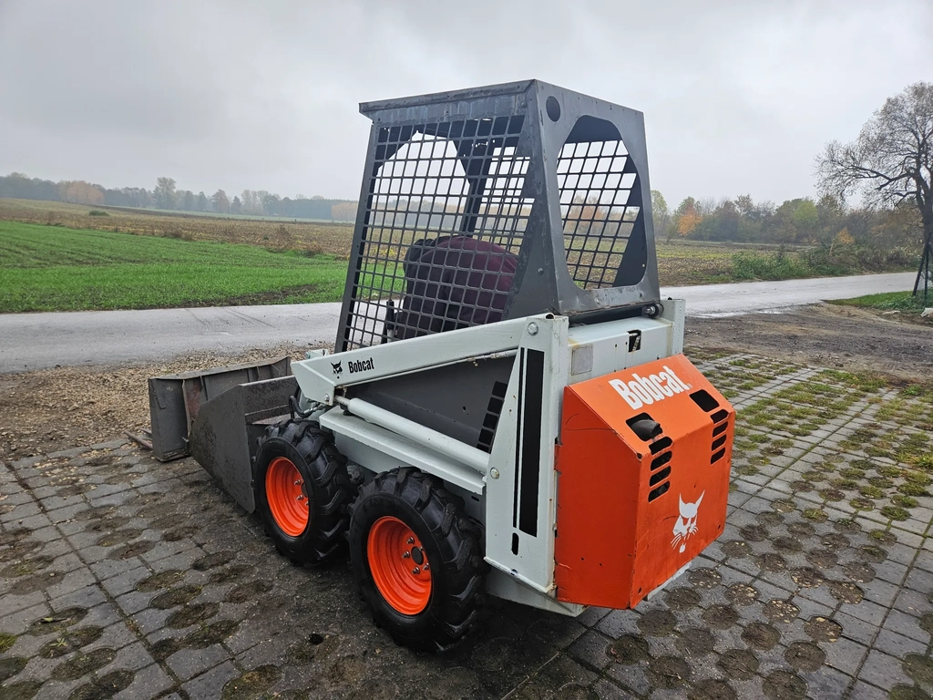 Minibagger от тип Bobcat 310, Gebrauchtmaschine в Hradec Kralove (Снимка 3)